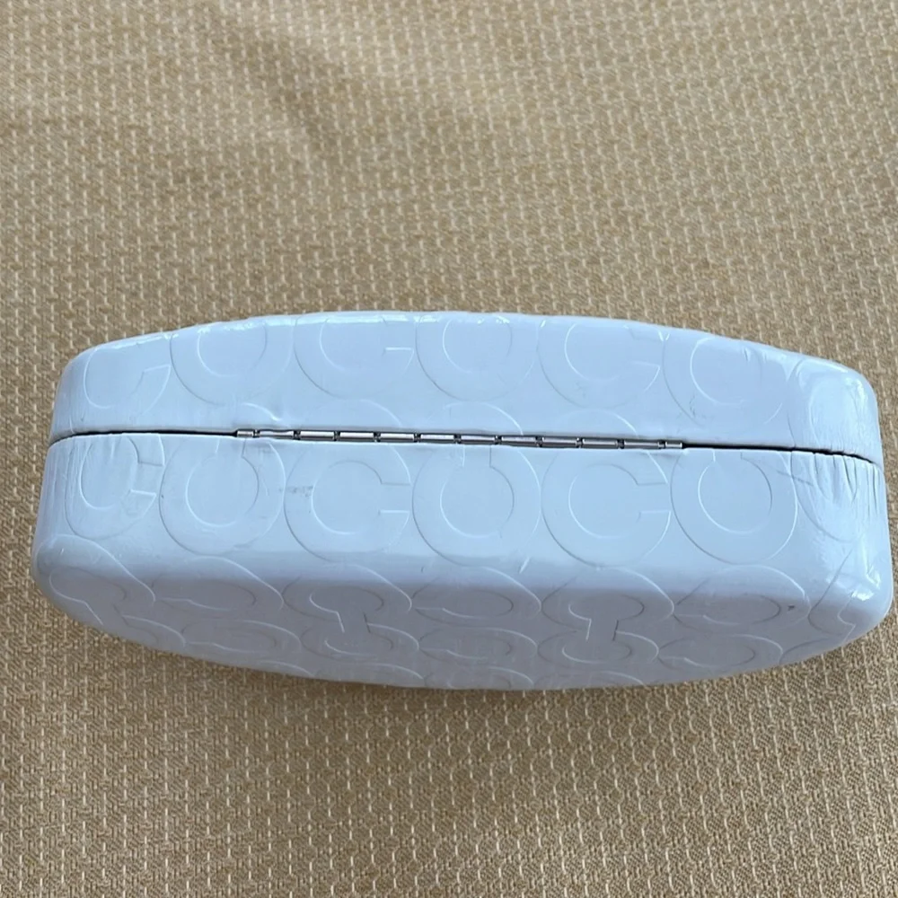 Coach sunglasses with case .  EUC - Picture 4 of 12